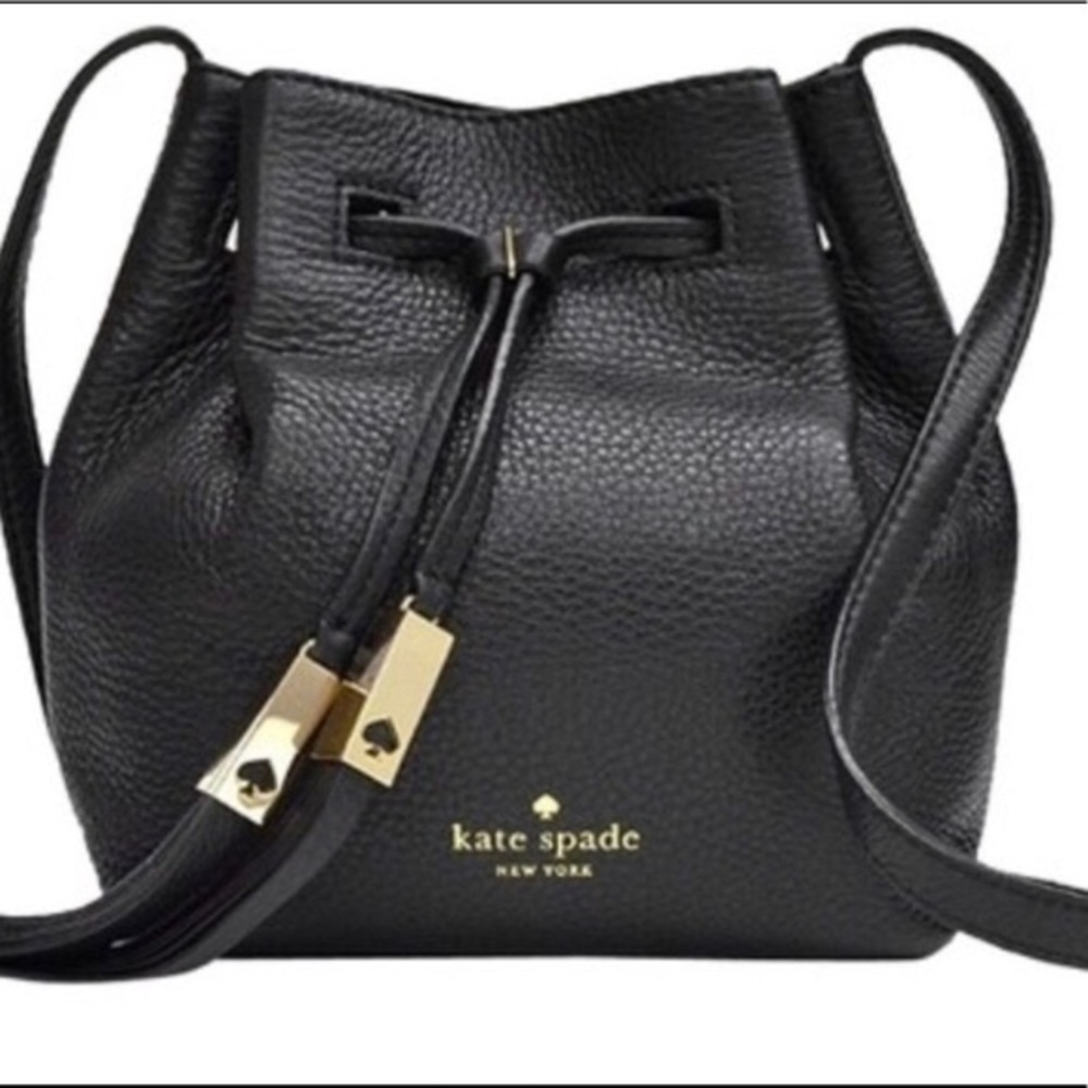 Used kate spade Cross Body Bucket Tase Purse